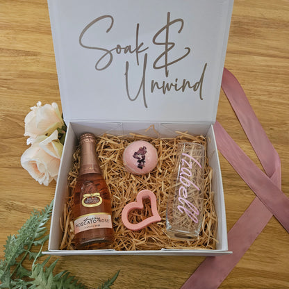 Bridesmaid Box in Pink